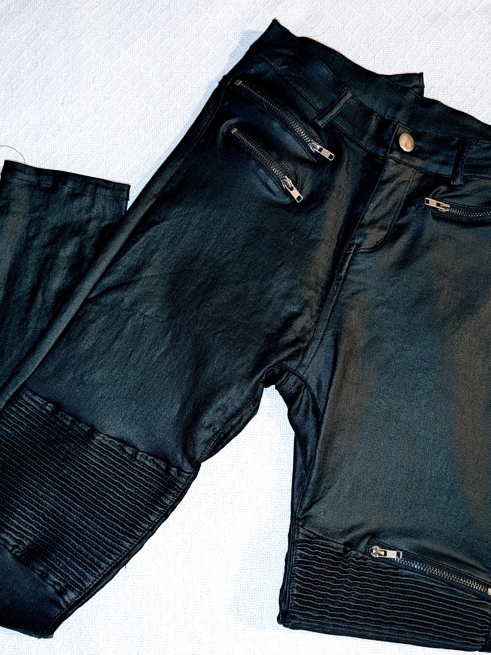 Women’s Black Skinny Moto-Style Pants with Zip Accents
